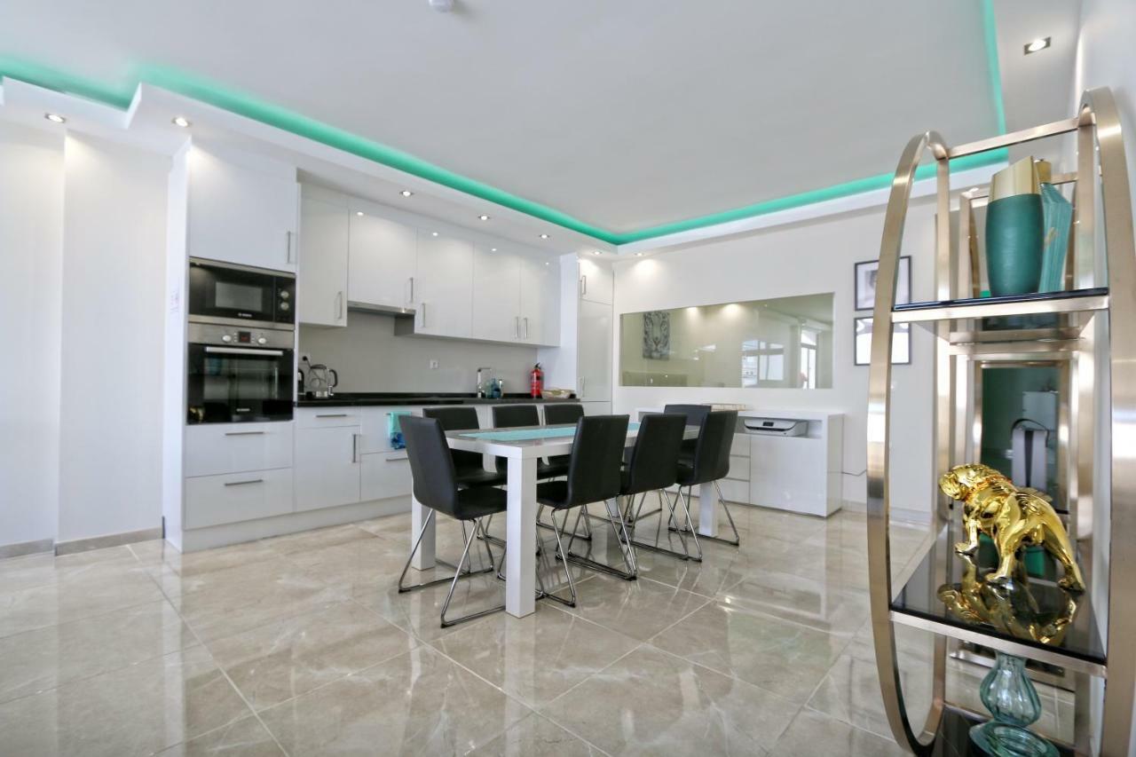 Beachfront Luxury Residence, Playas Del Duque, Puerto Banus, Marbella Kültér fotó