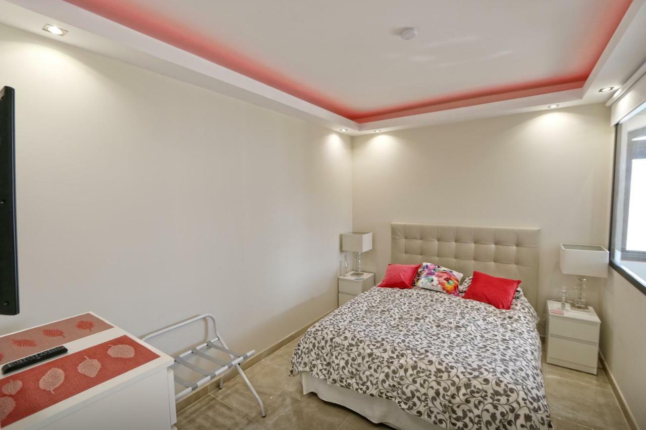 Beachfront Luxury Residence, Playas Del Duque, Puerto Banus, Marbella Kültér fotó