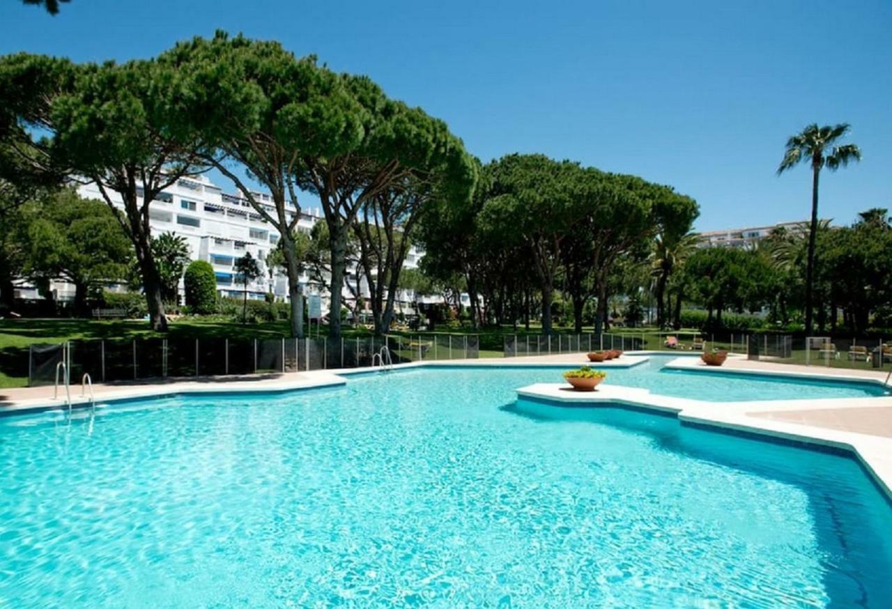 Beachfront Luxury Residence, Playas Del Duque, Puerto Banus, Marbella Kültér fotó